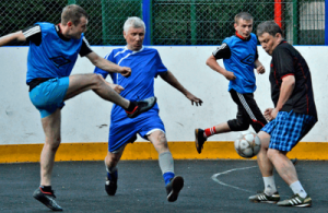 В районе Царицыно состоялся турнир ветеранов футбола, организованный Центром досуга «Личность»