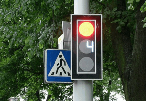 В Москве установят 1300 новых светодиодных светофоров с табло обратного отсчета