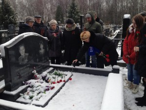 Управа района Царицыно и молодежная палата организовали памятную акцию в честь ветеранов битвы под Москвой