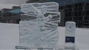 Выставка ледяных скульптур открылась в «Парке легенд»