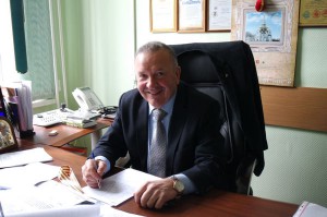 Руководитель центра социального обслуживания «Царицынский», депутат муниципального округа Степан Буртник рассказал о работе учреждения в 2015 году