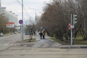 На фото Луганская улица в районе Царицыно