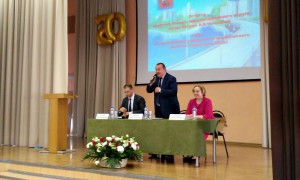 Префект ЮАО Алексей Челышев провел встречу с жителями в районе Зябликово