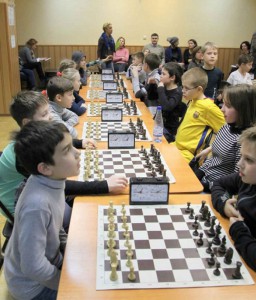 Открытый новогодний турнир по шахматам в ЦД Личность
