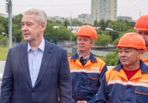 Мэр Москвы Сергей Собянин запустил движение по реконструированному участку Аминьевского шоссе
