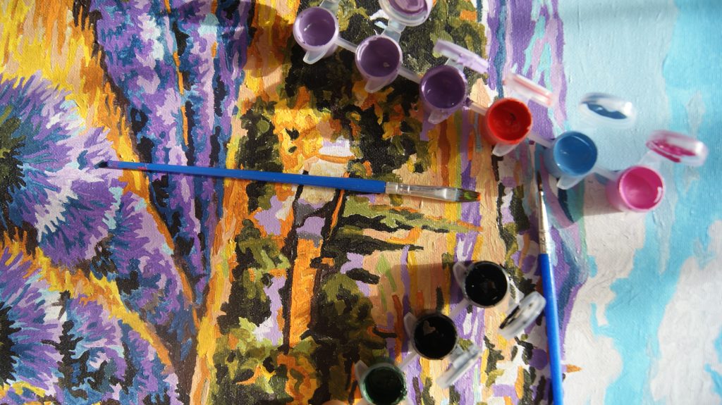 Коллектив МЗ «Царицыно» пригласил горожан поучаствовать в конкурсе художественных работ «Семья – душа России». Фото: Татьяна Петрыкина, «Вечерняя Москва»