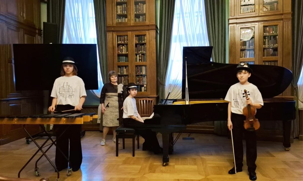 Ученики ДМШ №4 стали лауреатами Международного конкурса имени Кара Караева. Фото: официальная страница ДМШ №4 в социальных сетях