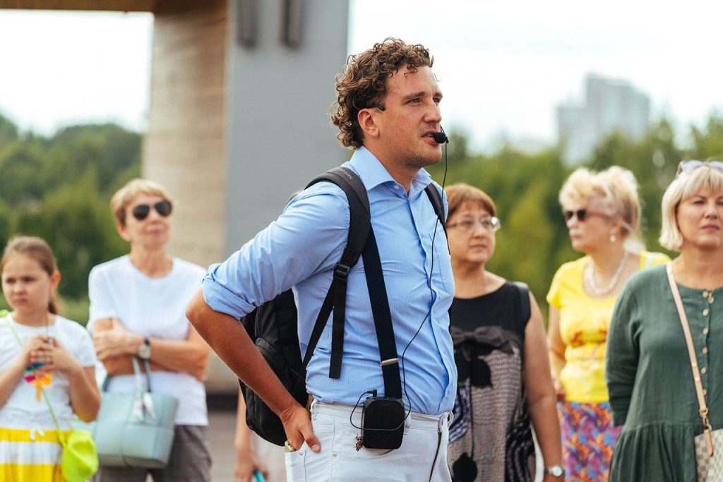 Экскурсии для жителей Москвы проведут опытные гиды. Фото: сайт мэра Москвы