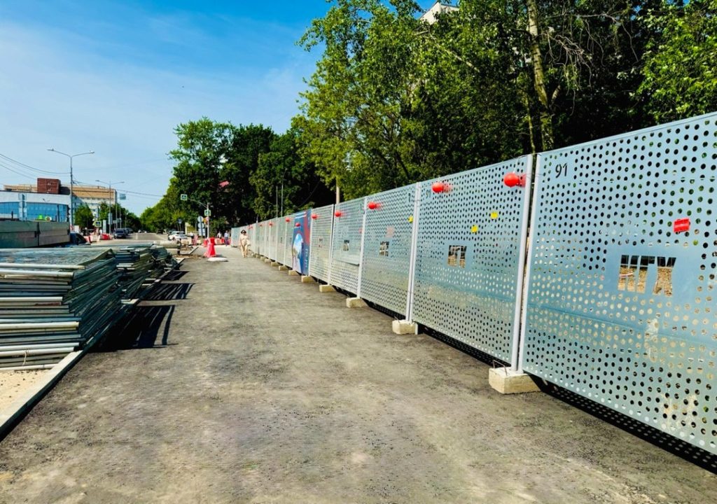 Благоустройство территорий у станции МЦД-2 «Царицыно» началось в районе. Фото: официальная страница управы района Царицыно в социальных сетях