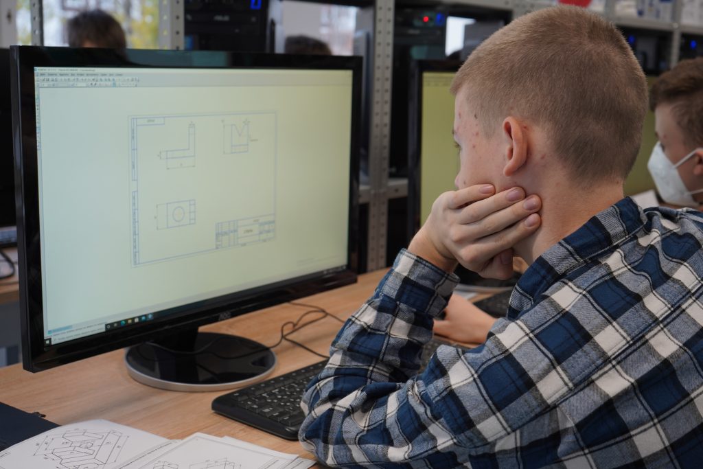 О перспективах участия в ВСОШ рассказали в школе №904. Фото: Анна Быкова, «Вечерняя Москва»