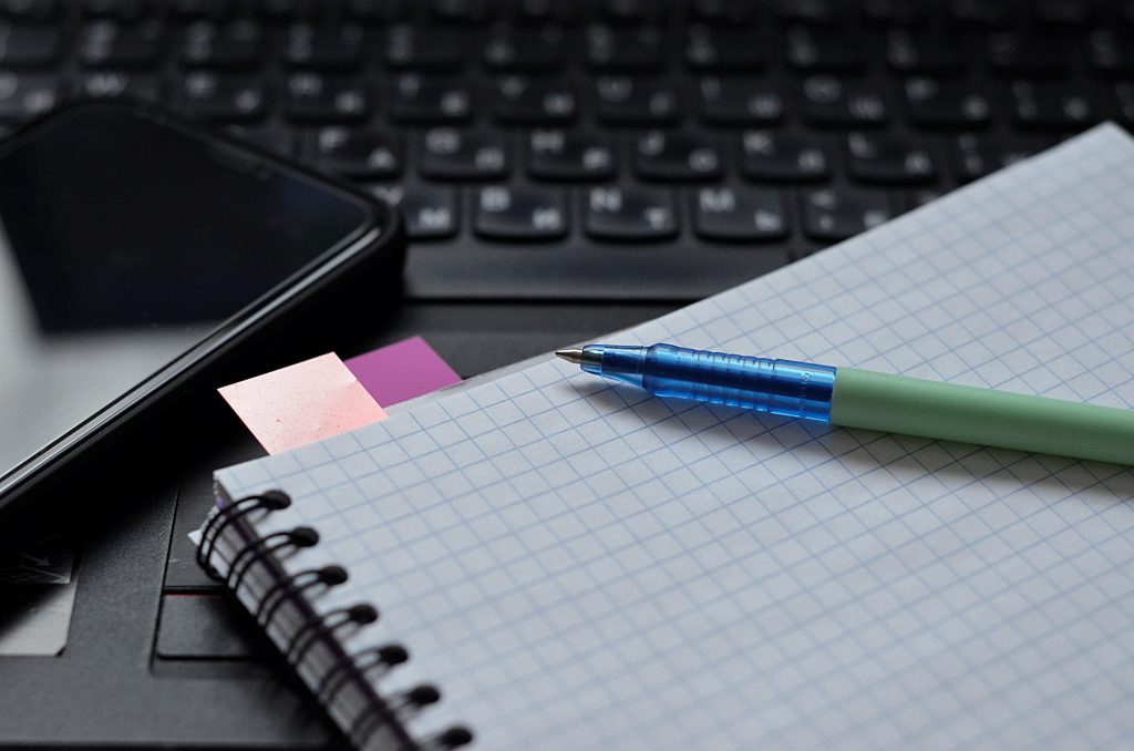 «Летние загадки и викторины»: интеллектуальные игры организуют в парке «Сосенки». Фото: Анна Быкова, «Вечерняя Москва»