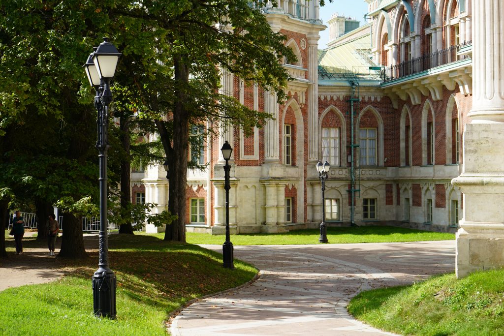 Горожане смогут поучаствовать в «Евразийском подсчете птиц» в МЗ «Царицыно». Фото: Анна Быкова, «Вечерняя Москва»