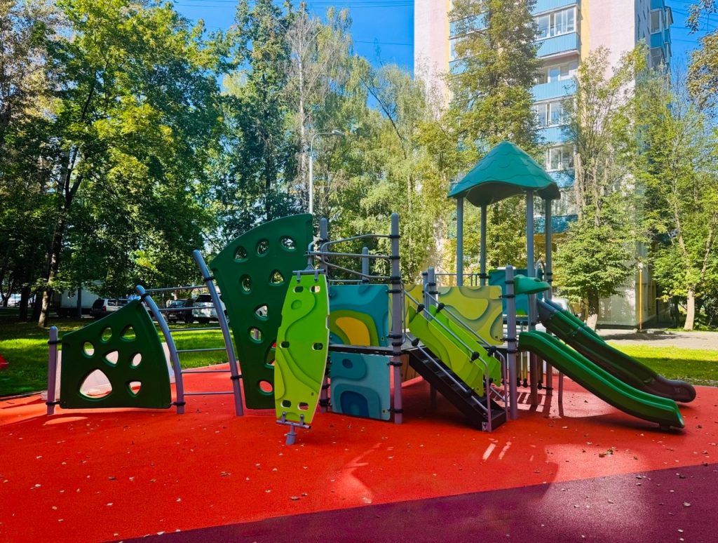 Детскую площадку обновили в Царицыне. Фото: страница управы района Царицыно в социальных сетях