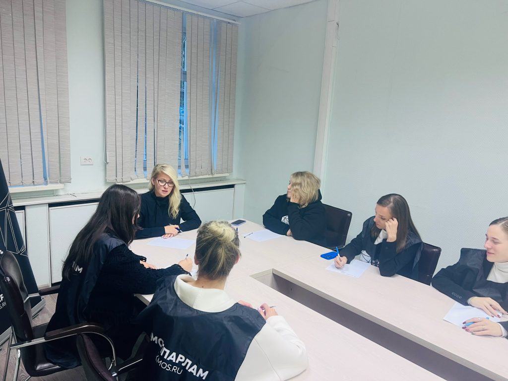 Заседание Молодежной палаты района Царицыно состоялось в управе. Фото: страница молодежной палаты района Царицыно в социальных сетях.