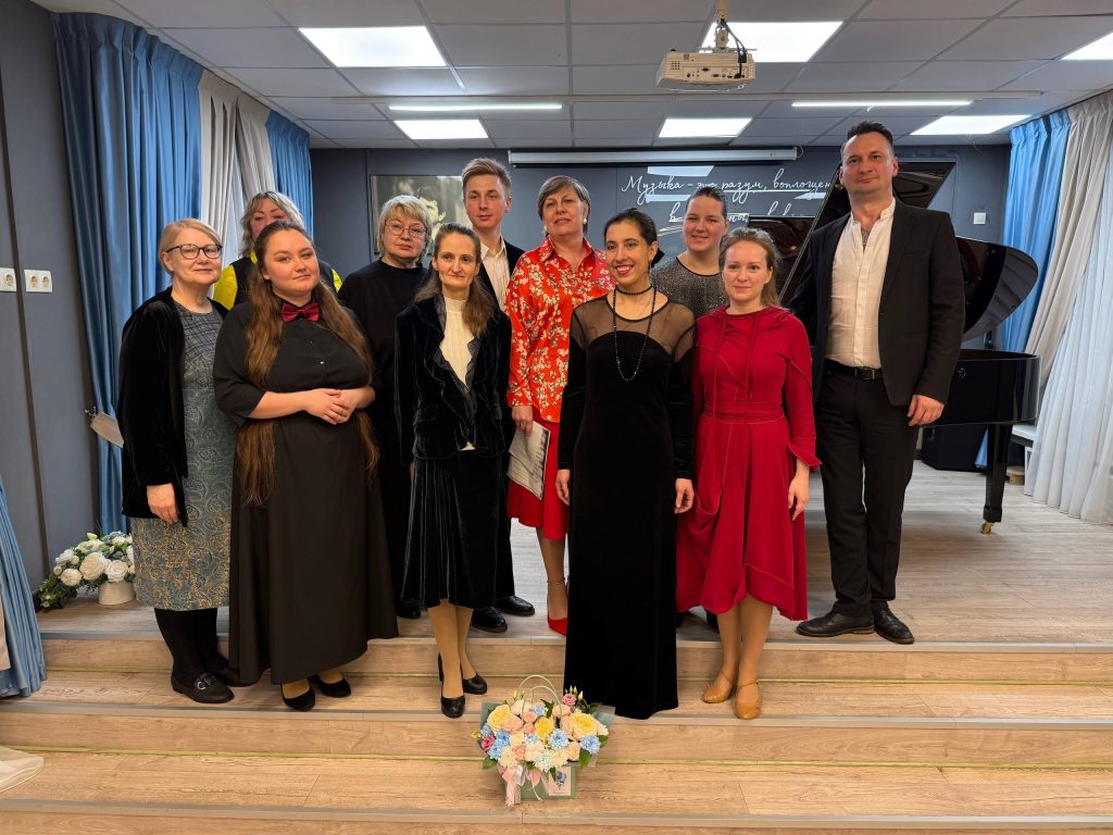 Педагоги ДМШ №4 выступили с концертом. Фото: страница ДМШ №4 в социальный сетях