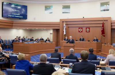 Мэр Москвы Сергей Собянин рассказал о повышении зарплат столичным учителям