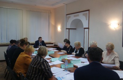 График приема избирателей в 2016 году депутатами муниципального округа Царицыно был утвержден 22 декабря на очередном заседании