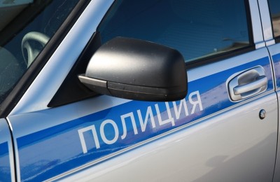 Экипажем автопатруля ОМВД России по району Царицыно на улице Севанская был задержан подозреваемый