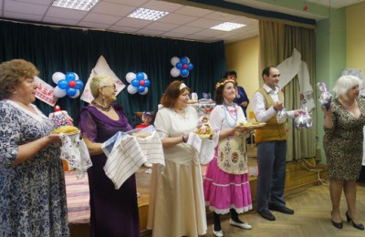 12 марта в районе Царицыно состоялась ретро-дискотека для старшего поколения, посвященная Масленице
