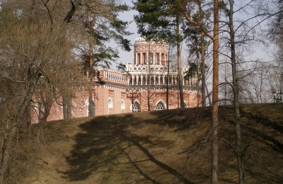 На фото территория музея-заповедника Царицыно