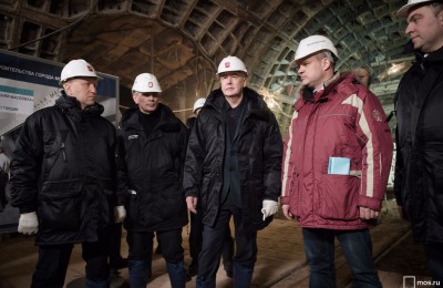 Мэр Москвы Сергей Собянин провел осмотр строительства станции метро "Нижняя Масловка"