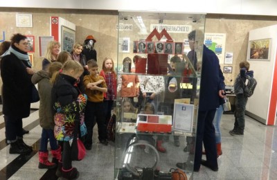 Ученики школы №870 посетили Центр профориентации Московского метрополитена