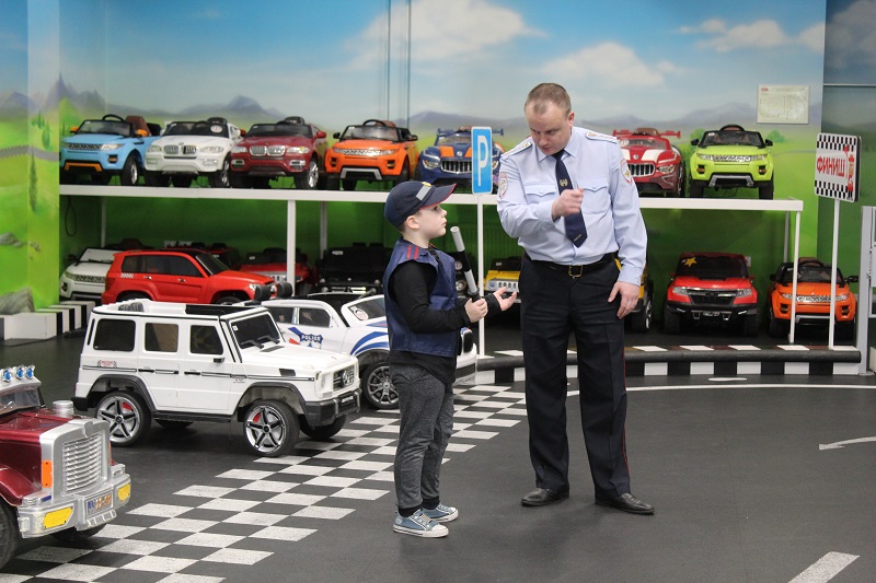 «Урок дорожной безопасности в детском автогородке Мотор Сити»