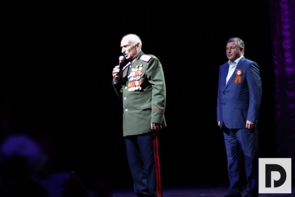 Ветеранов Южного округа поздравили с Днем Победы большим музыкальным концертом
