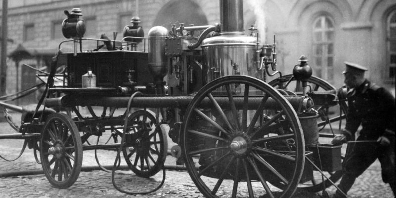 Пожарной охране Москвы — 215 лет
