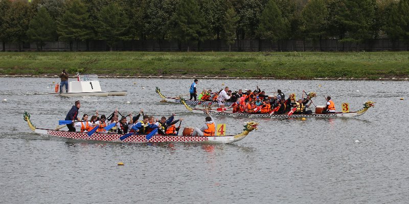 В Москве прошли соревнования «верхом на Драконах»