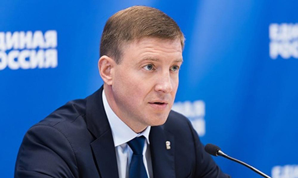 Турчак: Мы по-прежнему воспринимаем Правительство как партийное