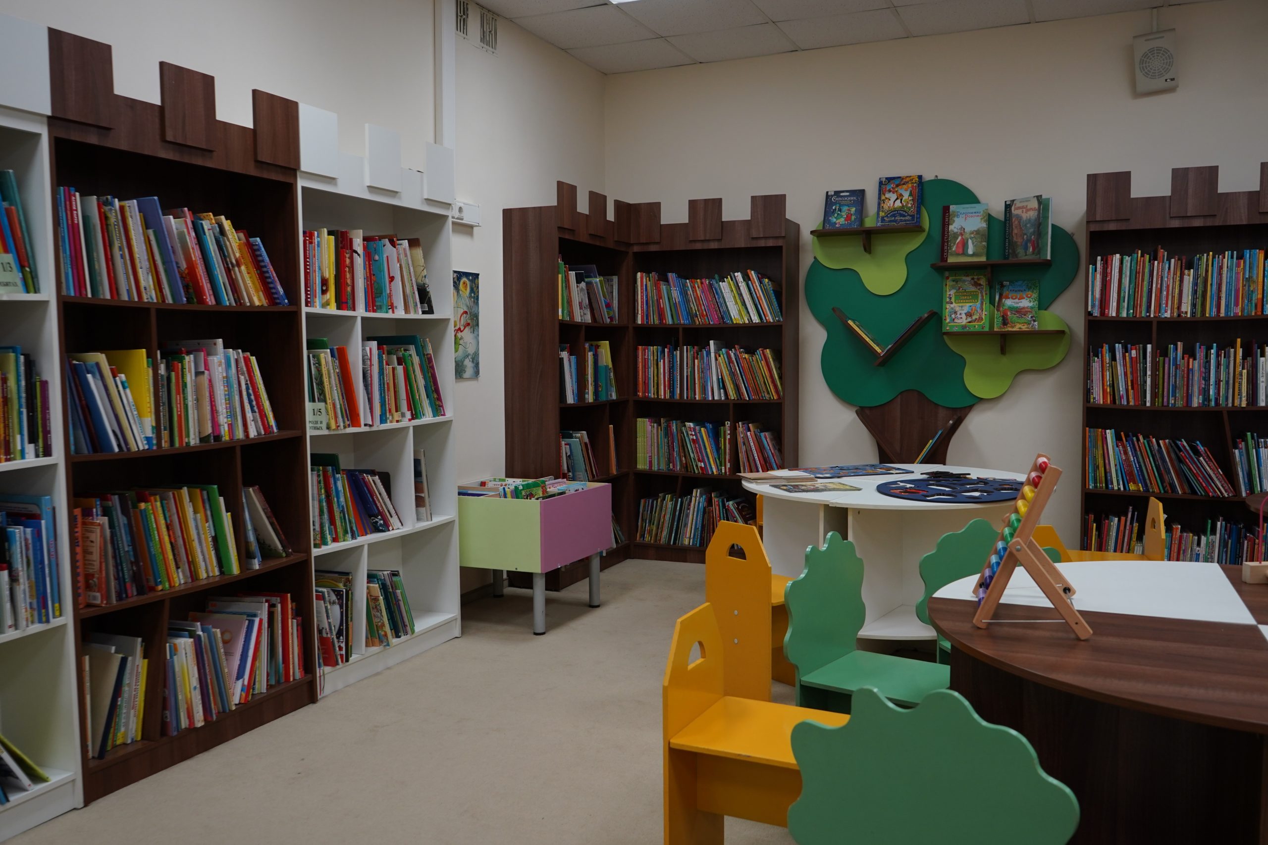 Детская библиотека №141 проведет мастер-класс для детей. Фото: Анна Быкова, «Вечерняя Москва»