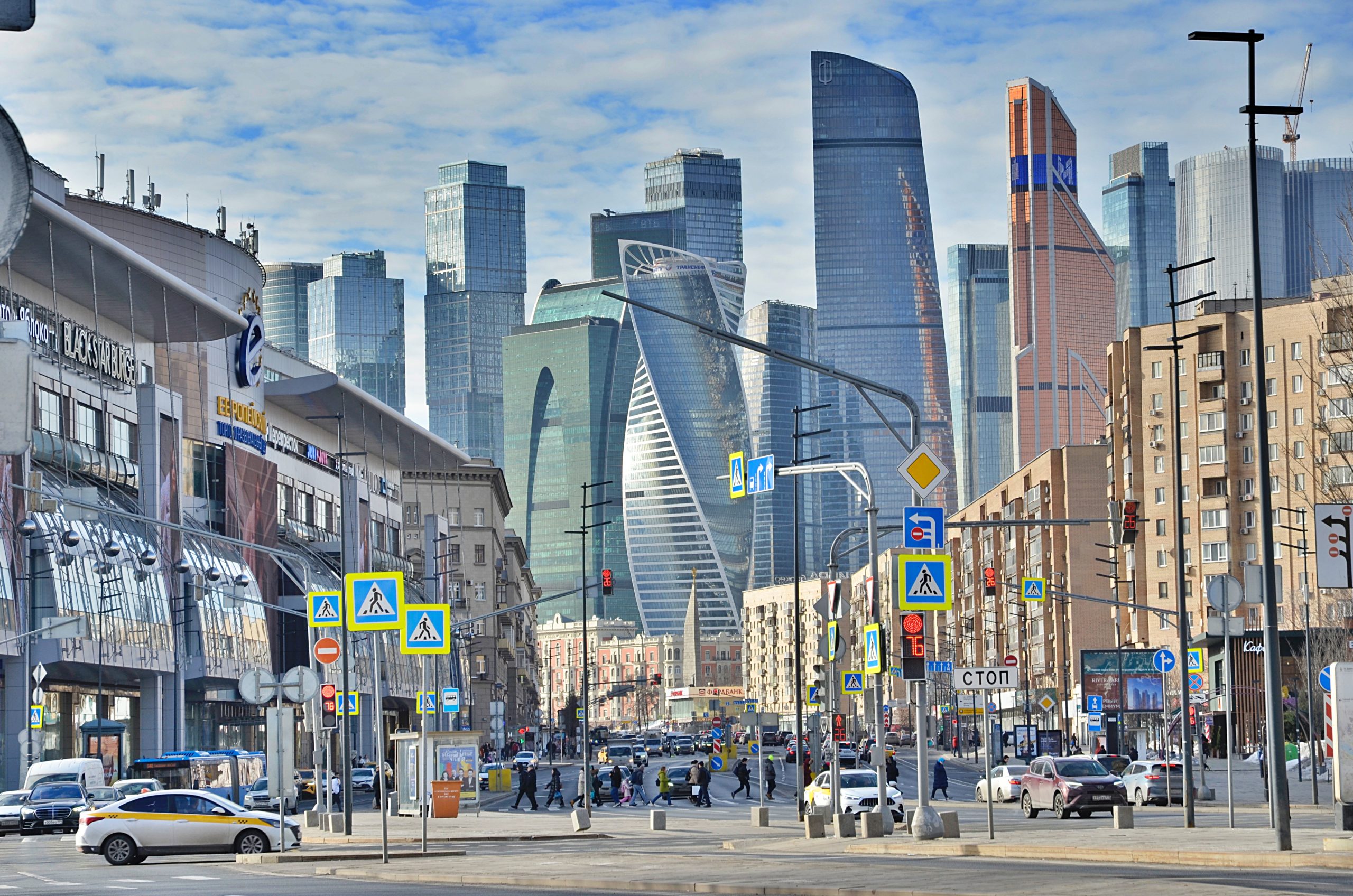 16 августа фестиваль «Ночь Московского спорта» приглашает на бесплатные тренировки. Фото: Анна Быкова, «Вечерняя Москва»