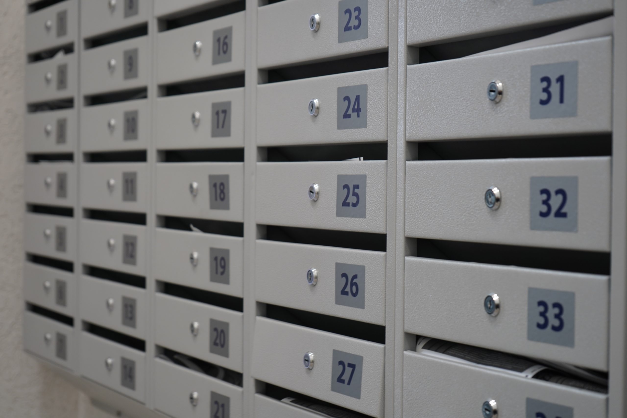 В районе Царицыно завершается плановый ремонт подъездов. Фото: Анна Быкова, «Вечерняя Москва»