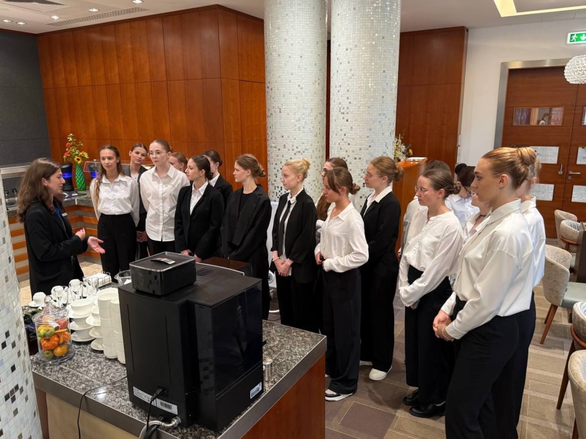 Студенты колледжа «Царицыно» посетили выездные мероприятия. Фото: страница Московского колледжа управления, гостиничного бизнеса и информационных технологий «Царицыно»