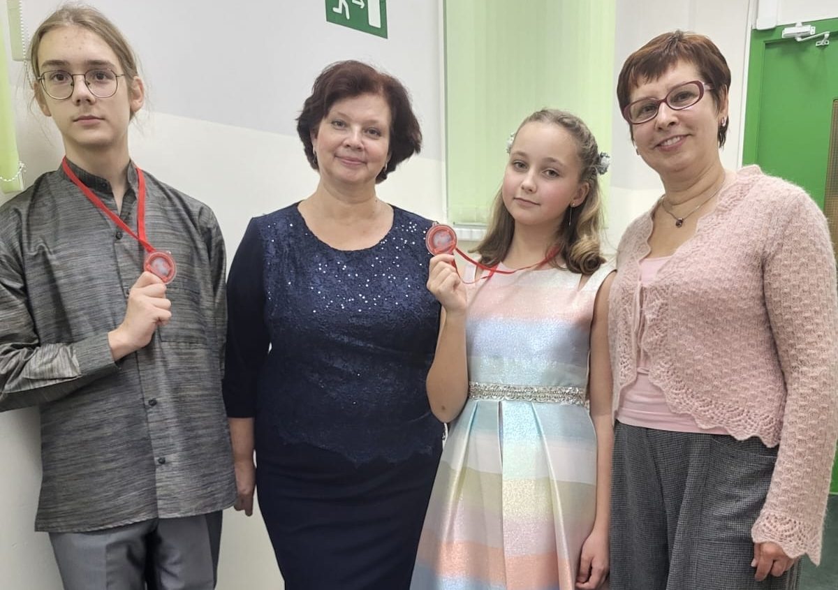 Ученики Московской музыкальной школы №4 стали лауреатами международного конкурса. Фото: страница Московской музыкальной школы №4 в социальных сетях