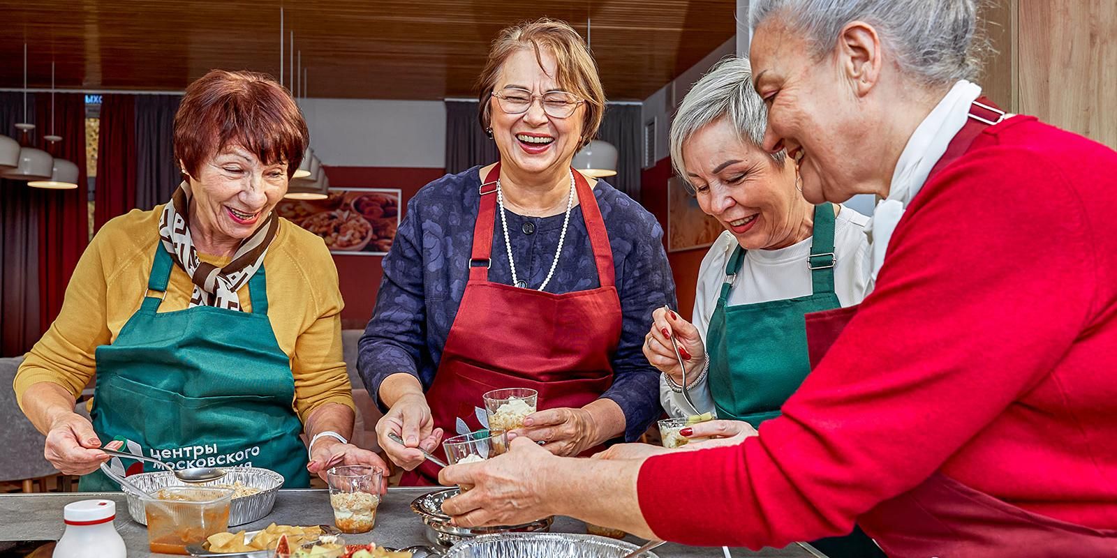 Участники «Московского долголетия» сразятся в кулинарном турнире со студентами Колледжа «Царицыно». Фото: сайт мэра Москвы