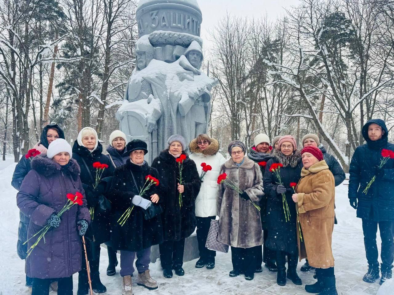 Патриотическая акция прошла в Царицыне. Фото: Telegram-канал управы района Царицыно