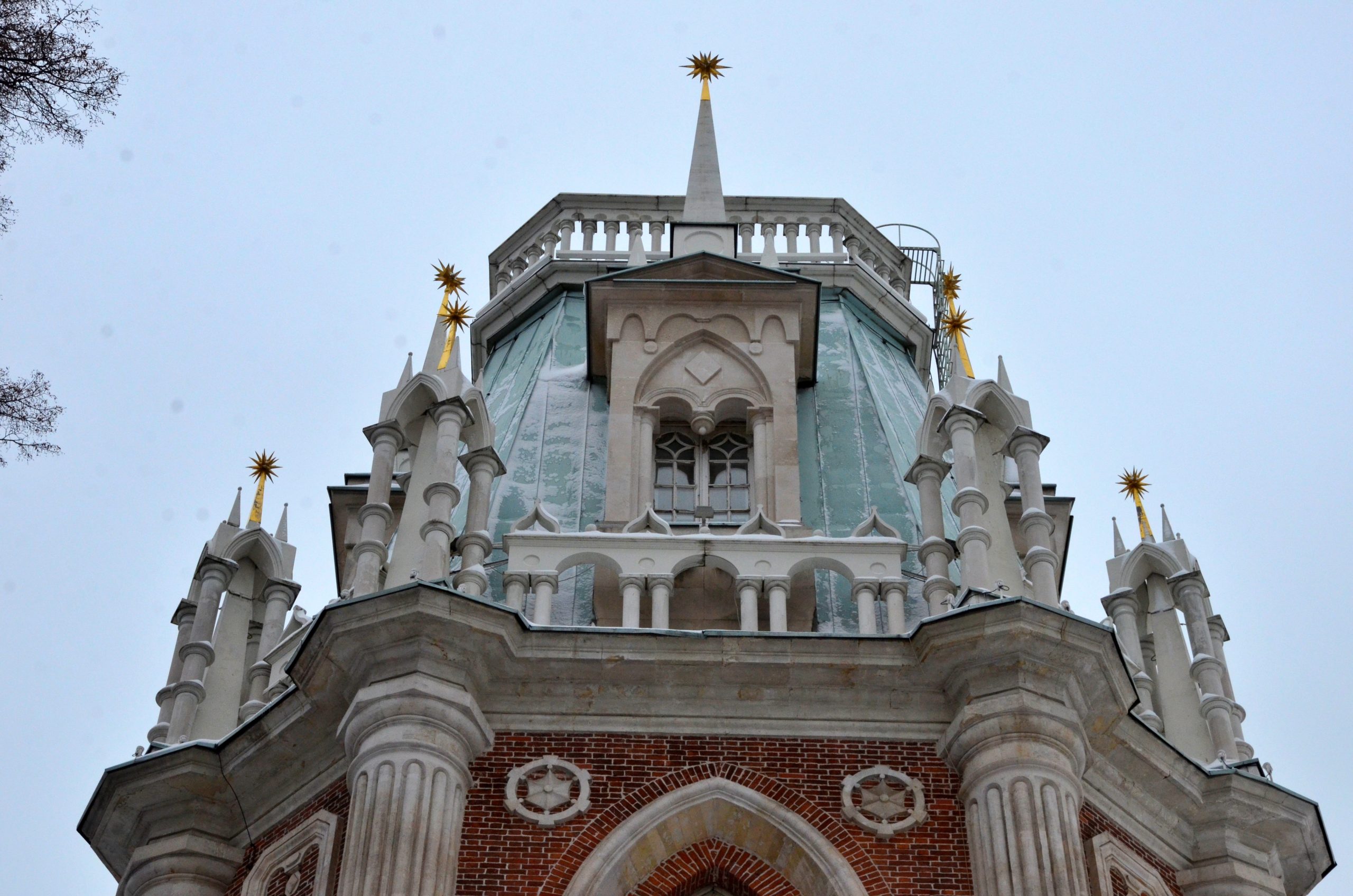 Подростков пригласили на встречу литературного клуба в МЗ «Царицыно». Фото: Анна Быкова, «Вечерняя Москва»