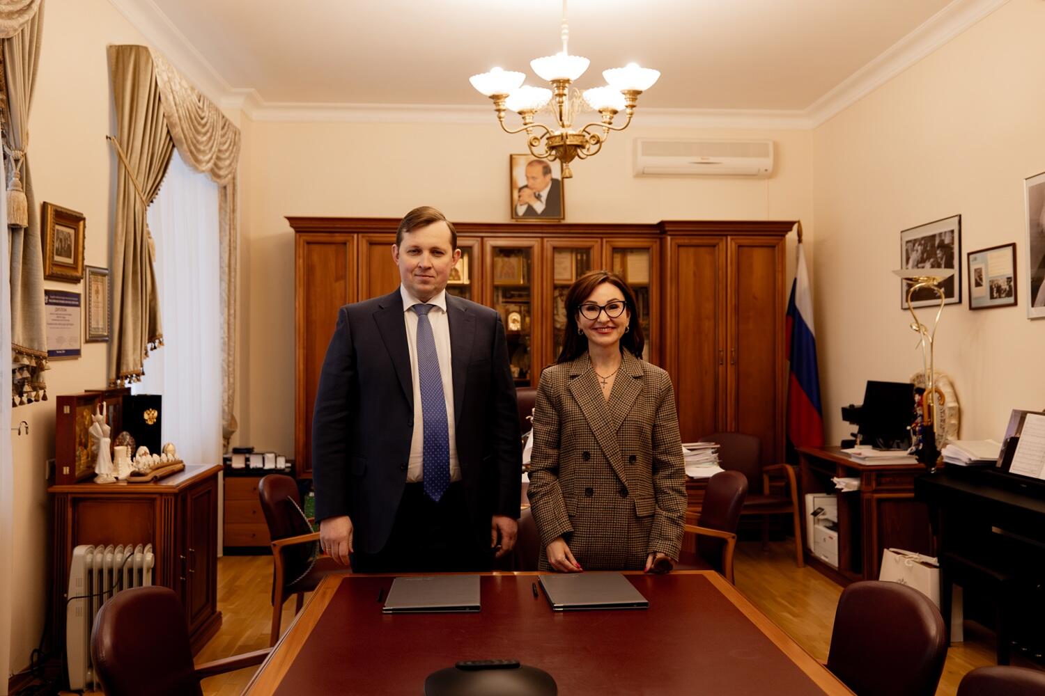 Представители МЗ «Царицыно» и РАМ имени Гнесиных заключили соглашение о сотрудничестве. Фото: официальный сайт МЗ «Царицыно»