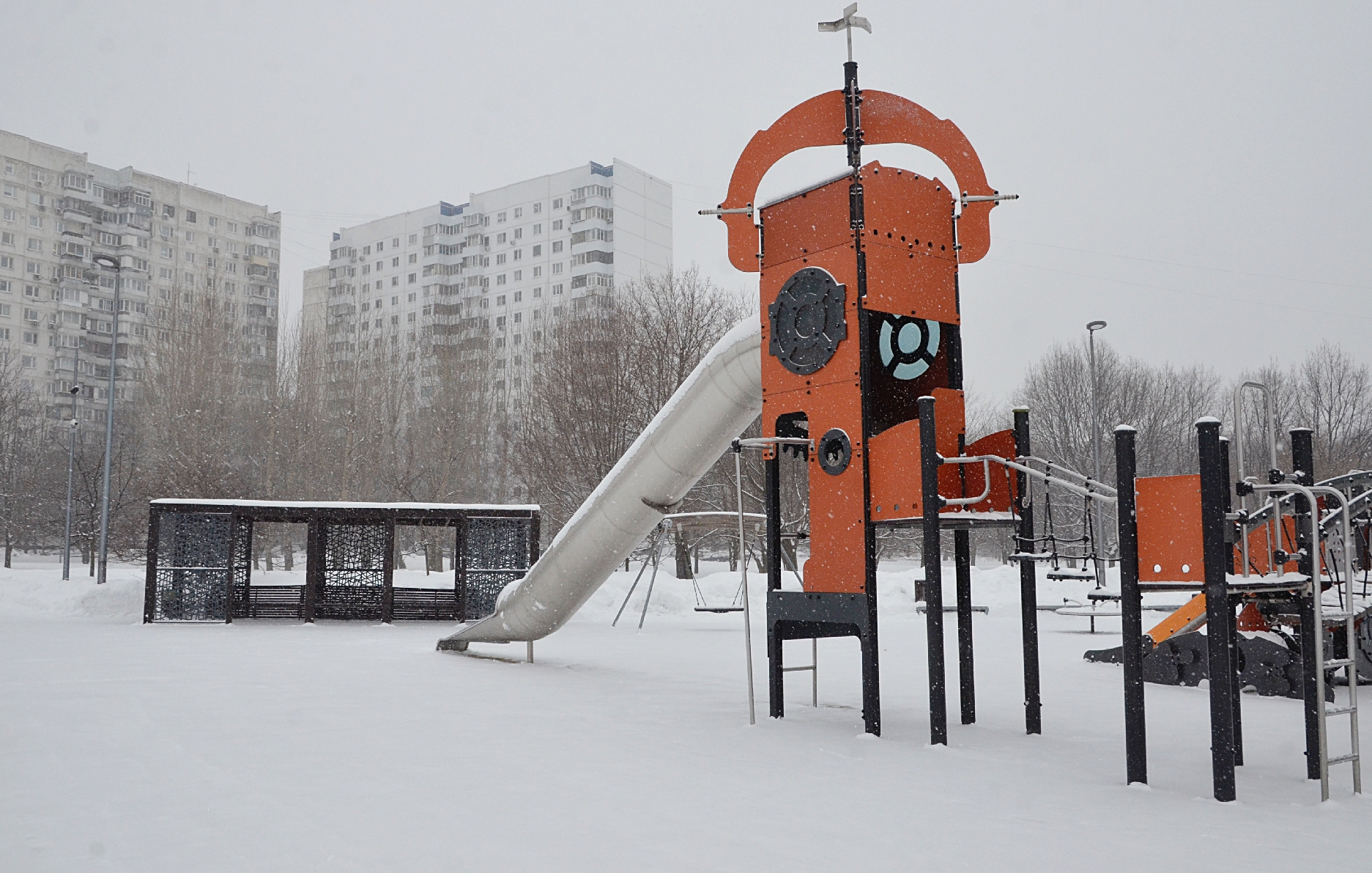 Дворовые территории благоустроят в Царицыне. Фото: Анна Быкова, «Вечерняя Москва»